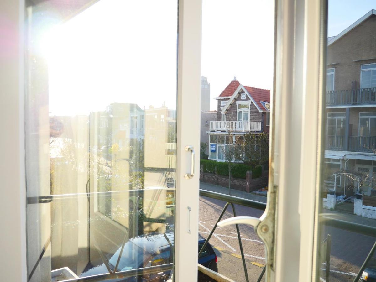 Hotel / Pension Villa Tanahlot Zandvoort Luaran gambar